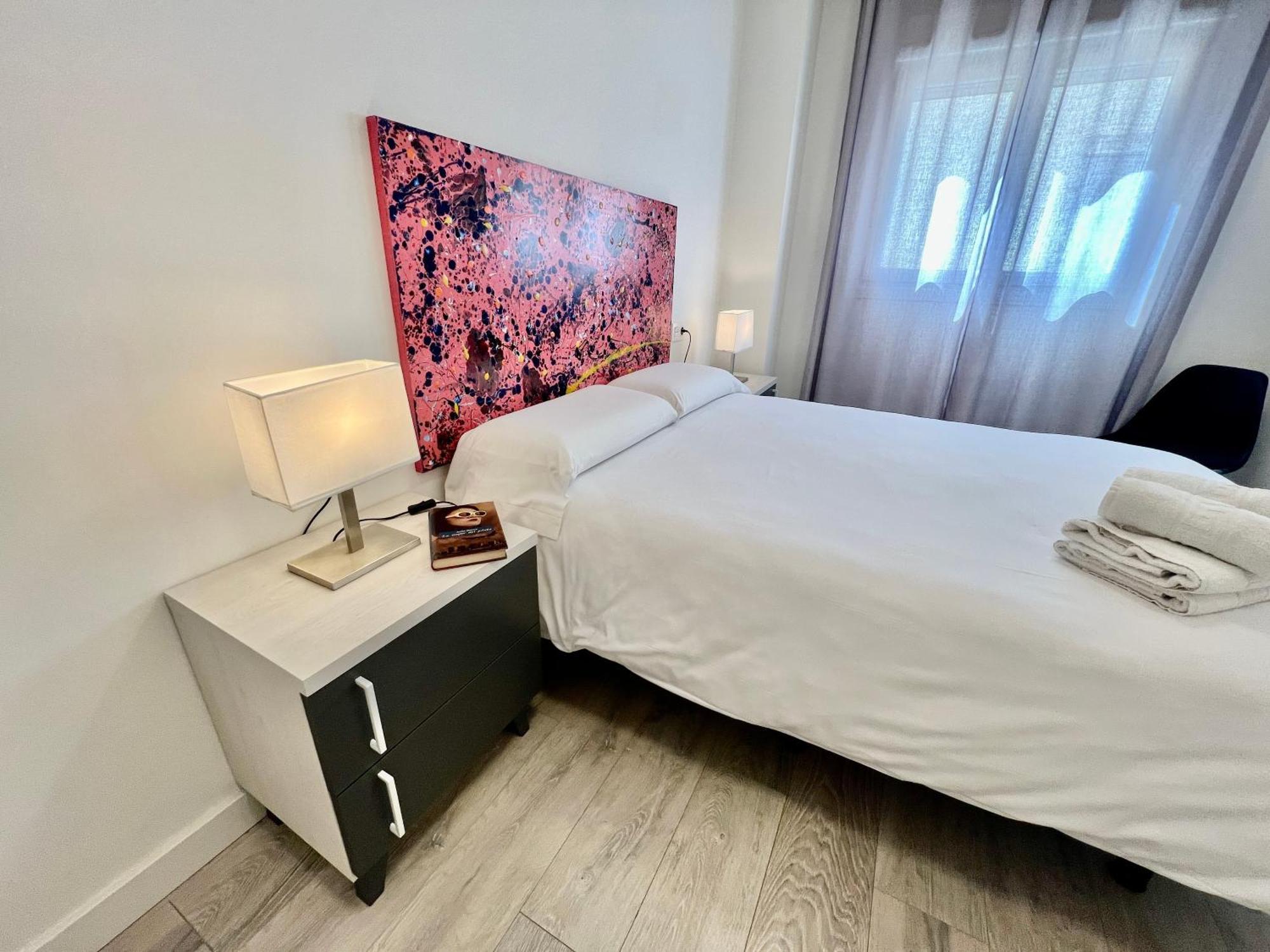 Apartamentos Rincon Del Mar Torre Del Mar Dış mekan fotoğraf