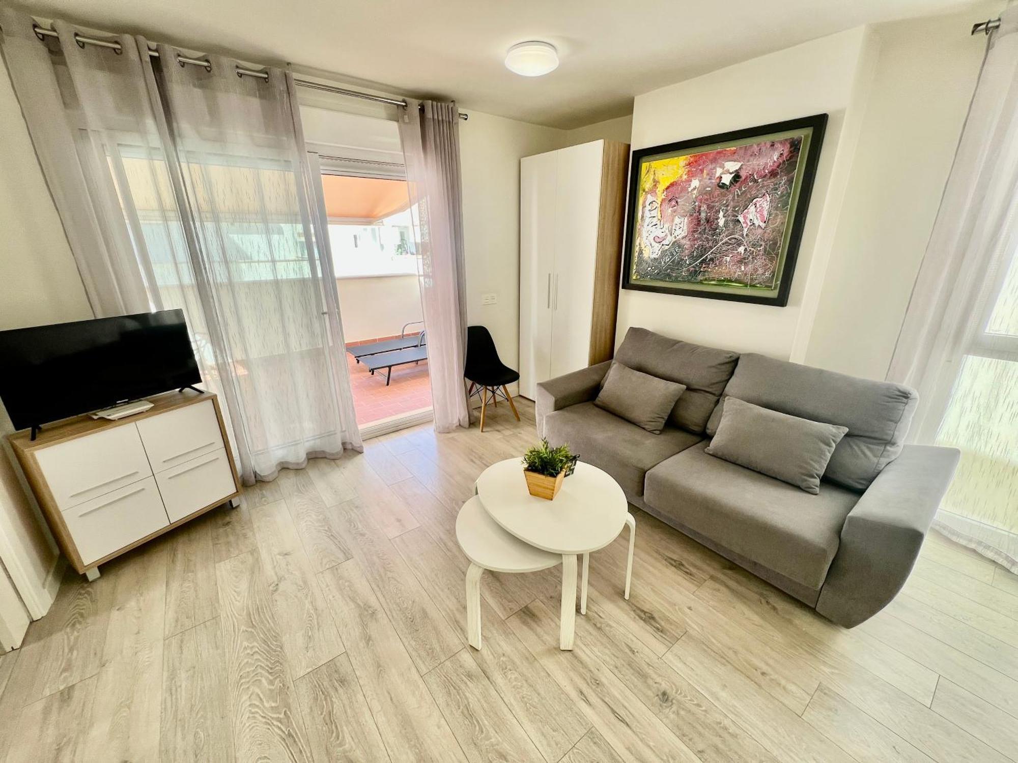 Apartamentos Rincon Del Mar Torre Del Mar Dış mekan fotoğraf