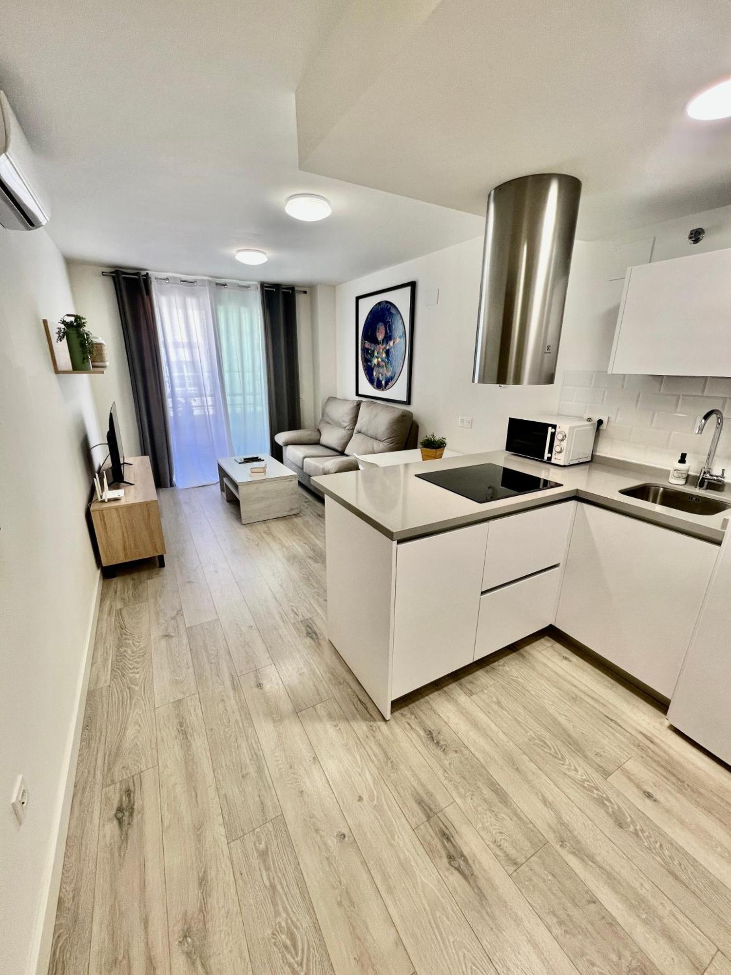 Apartamentos Rincon Del Mar Torre Del Mar Dış mekan fotoğraf